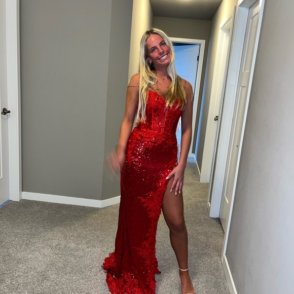 PromGirl Sparkly Bright Red Sequin Long Prom Dress
Red / 4
New with tags - Picture 3 of 7